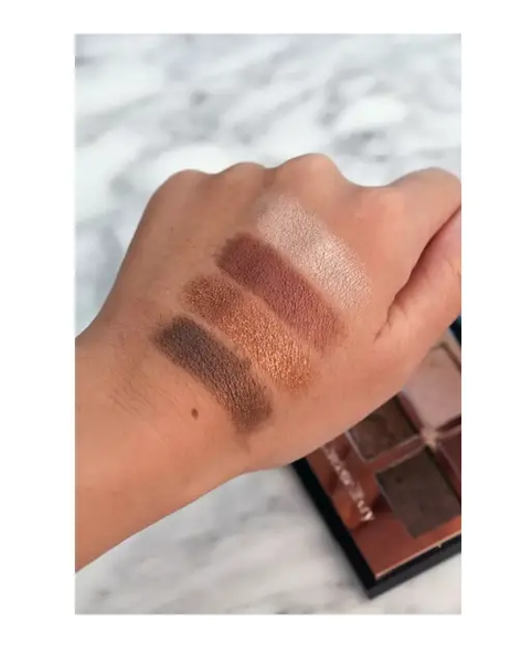 Палетка тіней Charlotte Tilbury Bella Sofia Luxury Eyeshadow Palette, 5.1 г 2134557 фото