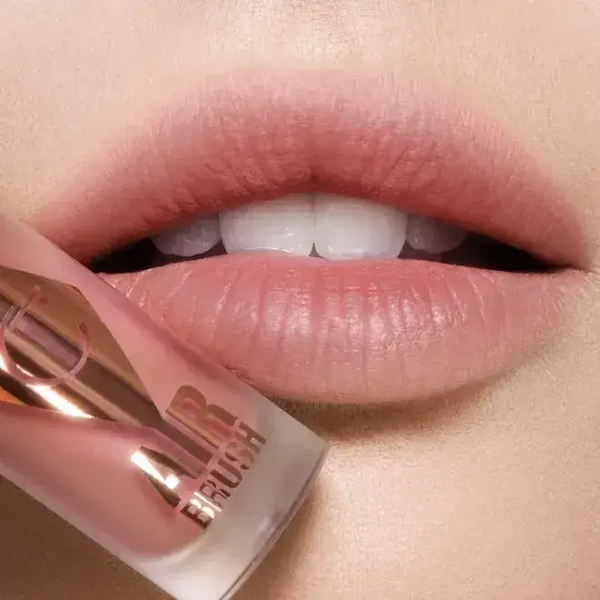 Рідка матова помада Charlotte Tilbury Airbrush Flawless Matte Lip Blur Liquid Lipstick Pillow Talk Blur 1239002 фото