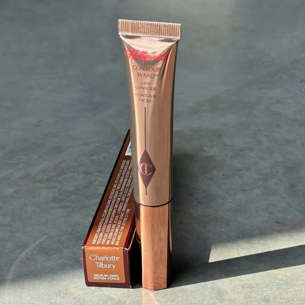 Charlotte Tilbury HOLLYWOOD CONTOUR WAND MEDIUM-DEEP 712413 фото